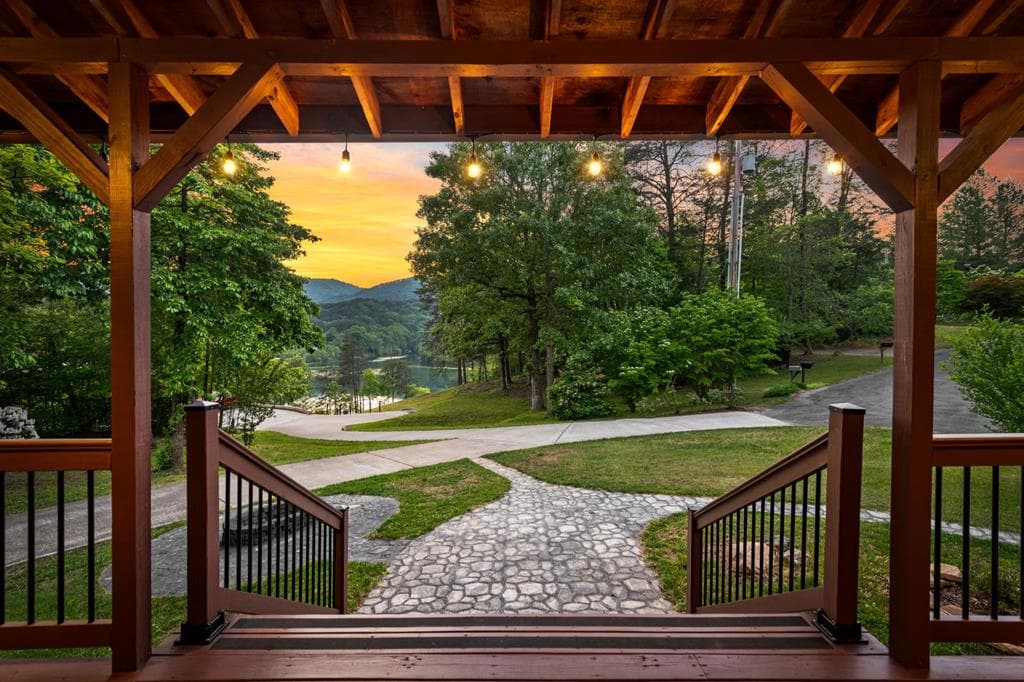100 Lakeview Drive, Turtletown TN 37391 - Photo