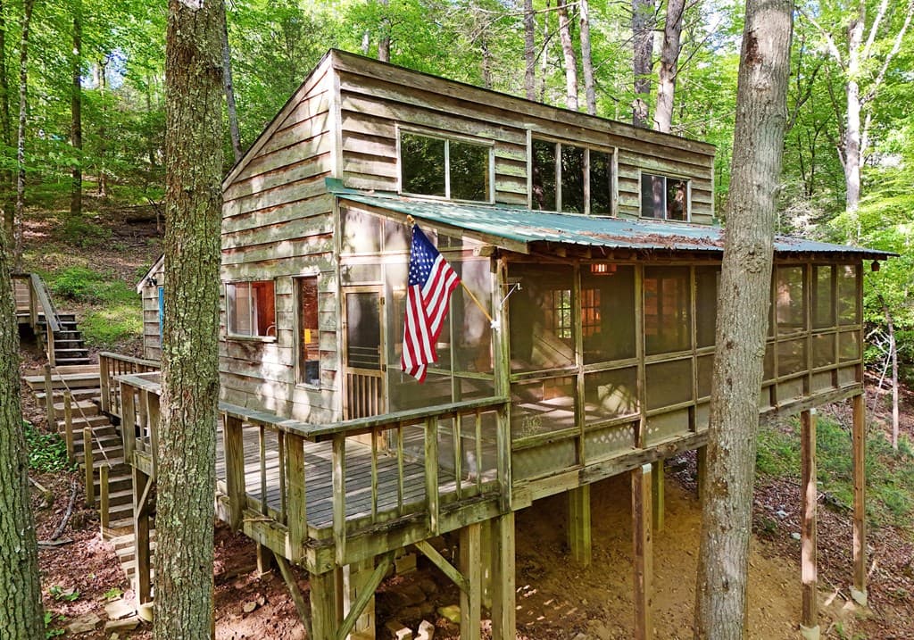 214 Sourwood Drive, Blue Ridge GA 30513 - Photo