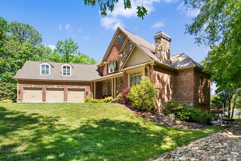 234 Shores Drive, Hayesville NC 28904 - Photo