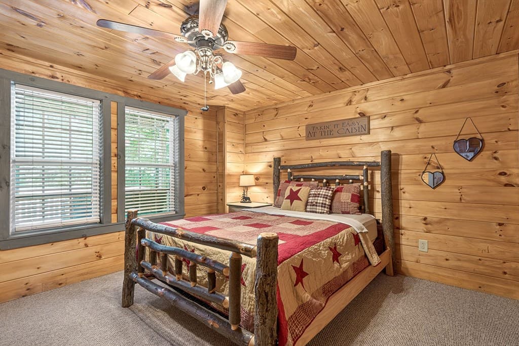 239 Reindeer Lane, Talking Rock GA 30175 - Photo