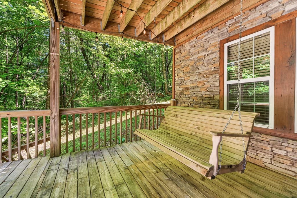 239 Reindeer Lane, Talking Rock GA 30175 - Photo