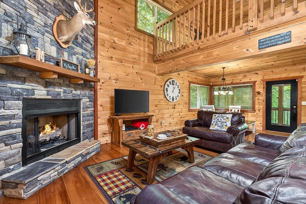 239 Reindeer Lane, Talking Rock GA 30175 - Photo