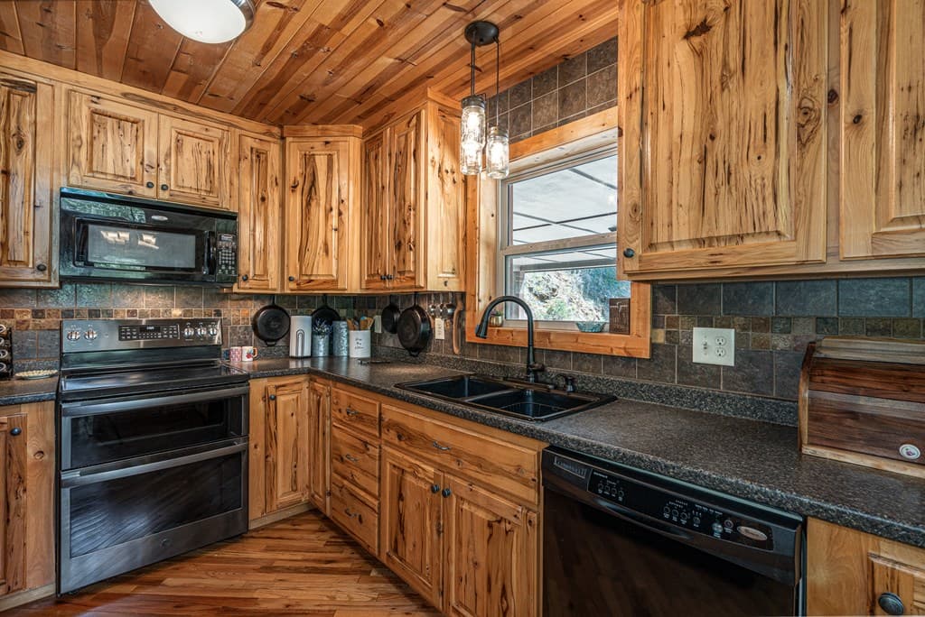 1064 Pinedale Lane, Andrews NC 28901 - Photo