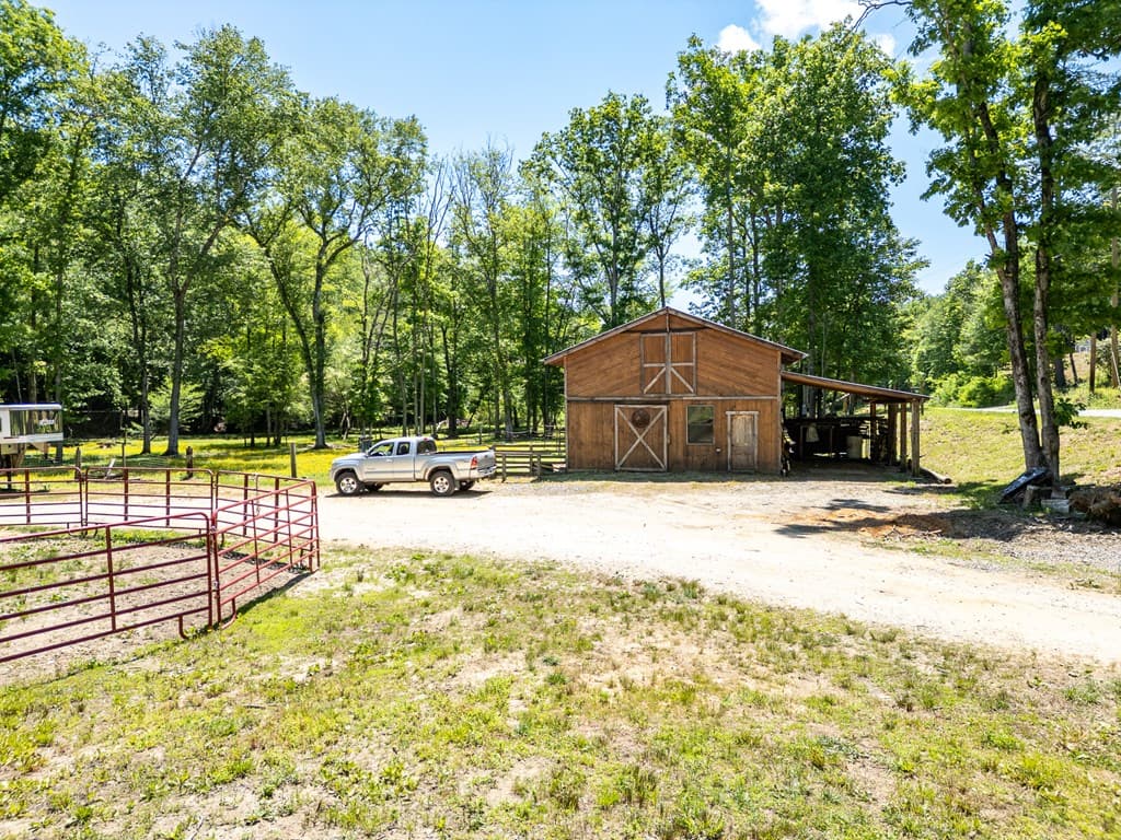 1064 Pinedale Lane, Andrews NC 28901 - Photo