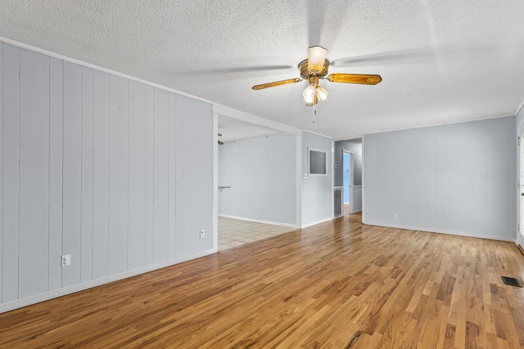 111 Briggs Street, Mccaysville GA 30555 - Photo