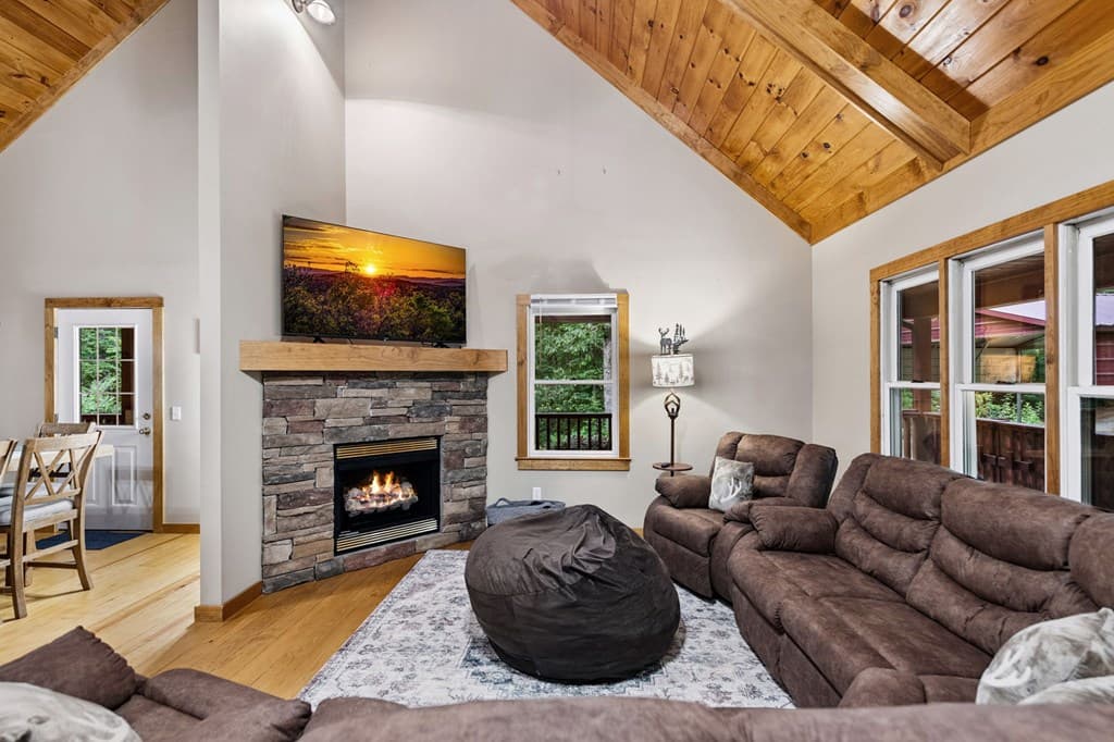 842 Craigtown Road, Ellijay GA 30540 - Photo