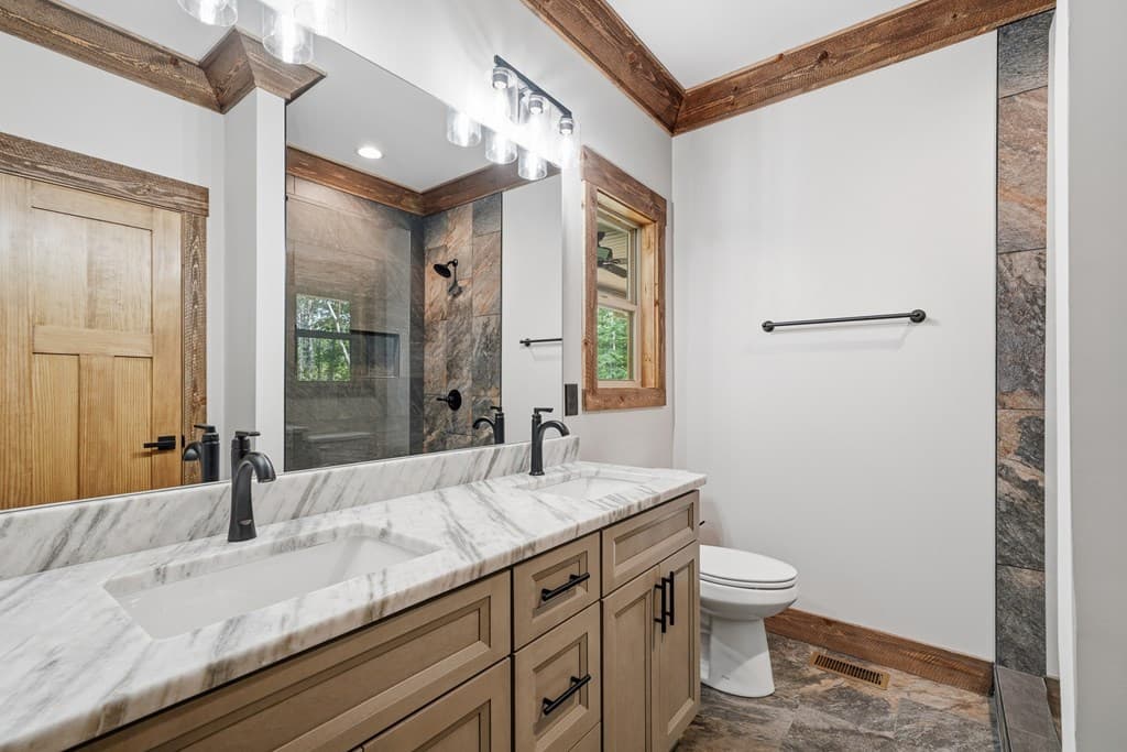 121 Orbit Lane, Ellijay GA 30540 - Photo