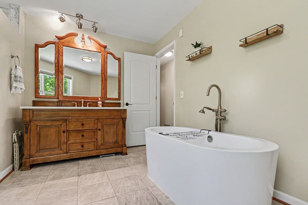 426 Shenendoa Dr., Ellijay GA 30540 - Photo