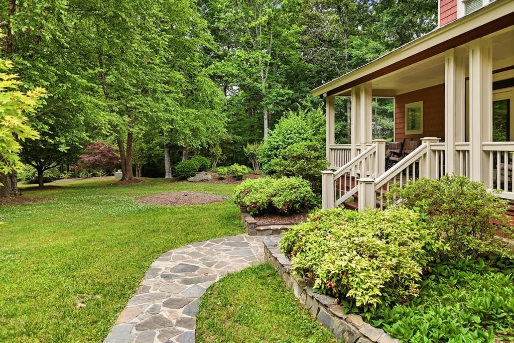 1110 Chatsworth Hwy, Ellijay GA 30540 - Photo