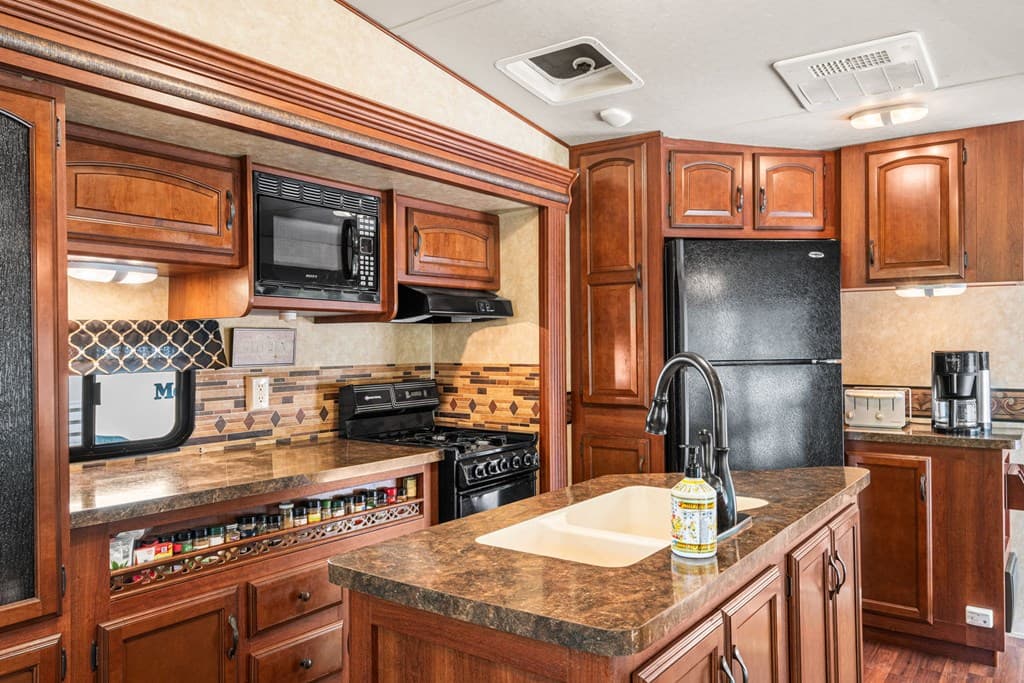 4179 Riverbank Run, Hiawassee GA 30546 - Photo