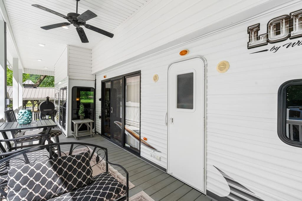 4179 Riverbank Run, Hiawassee GA 30546 - Photo