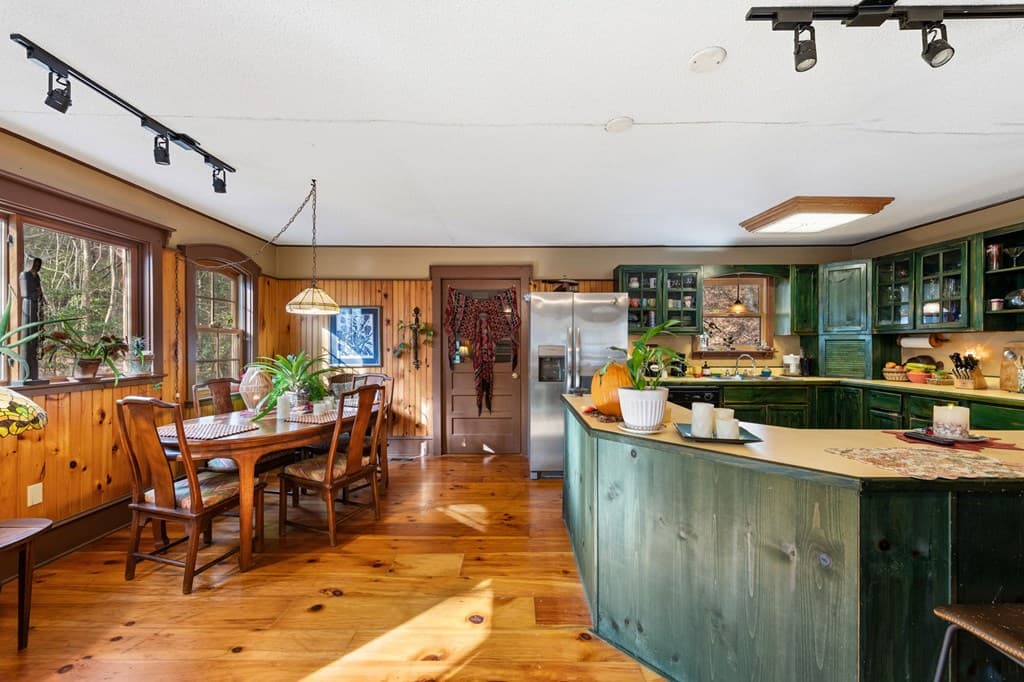 208 Bullen Gap Road, Blue Ridge GA 30513 - Photo