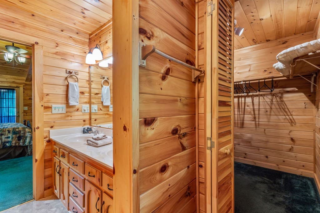 220 Blue Ridge Trails, Morganton GA 30560 - Photo