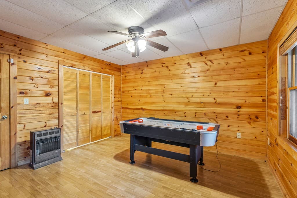 220 Blue Ridge Trails, Morganton GA 30560 - Photo