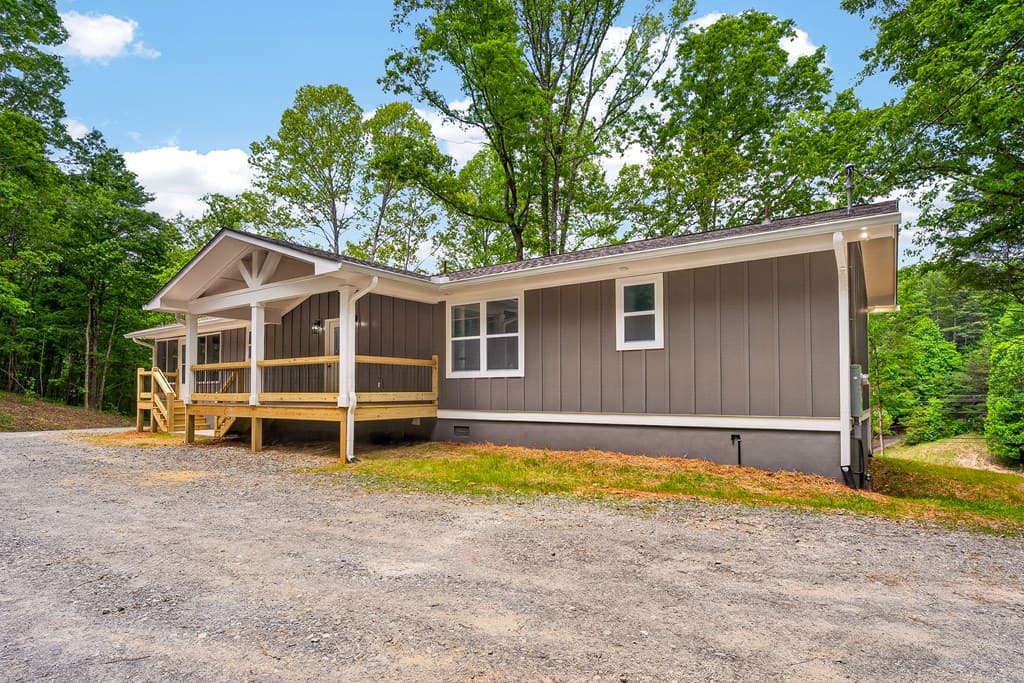 21512 N Hwy 515, Blue Ridge GA 30513 - Photo