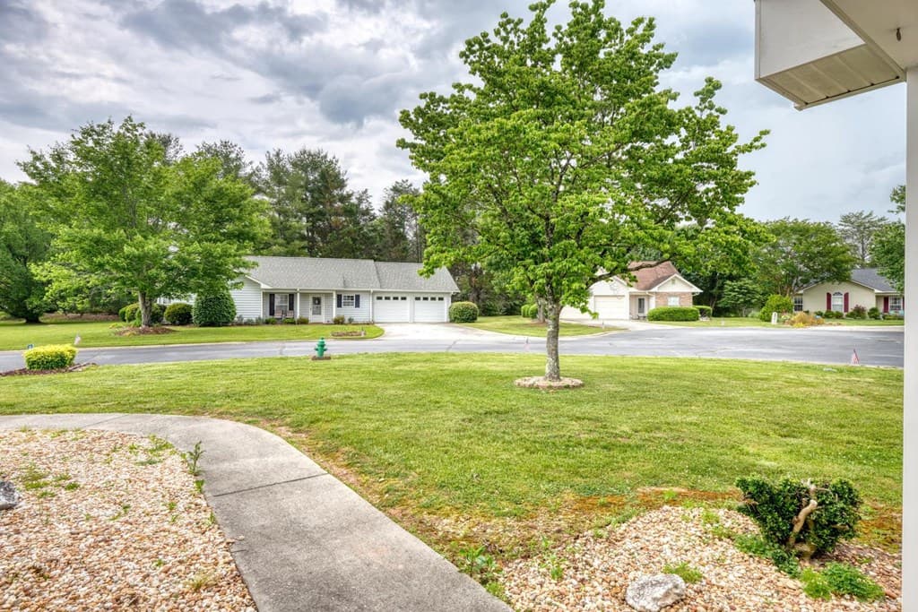 22 Sunset Court, Blue Ridge GA 30513 - Photo