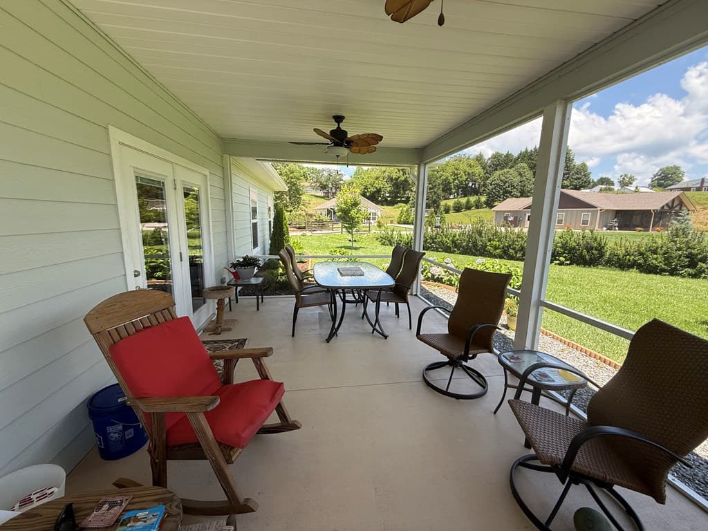 111 Riverwalk Circle, Hayesville NC 28904 - Photo