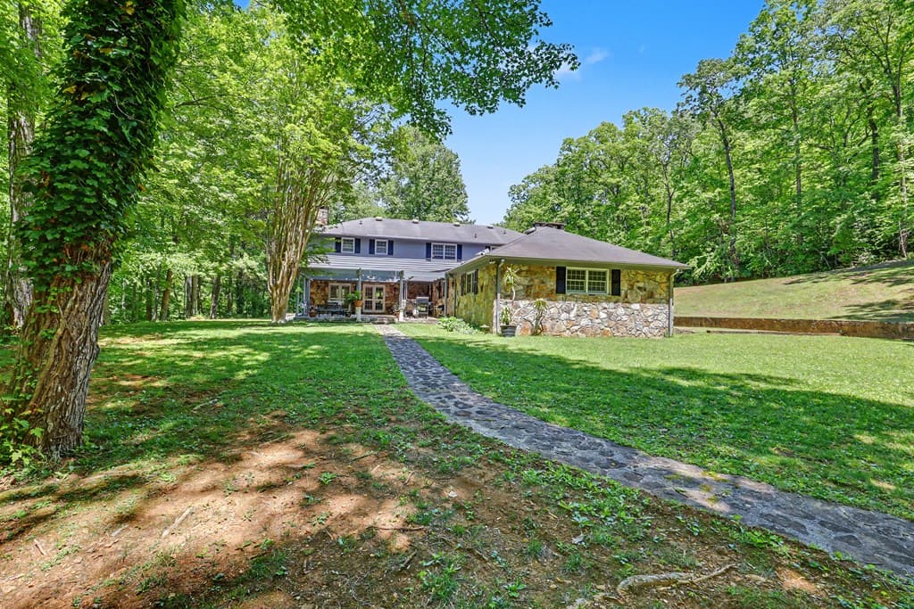 1127 Burch Branch Road, Hiawassee GA 30546 - Photo