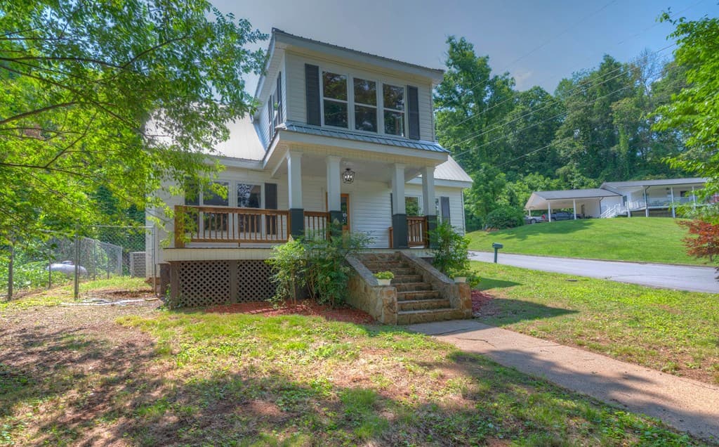 849 Valley River Avenue, Murphy NC 28906 - Photo