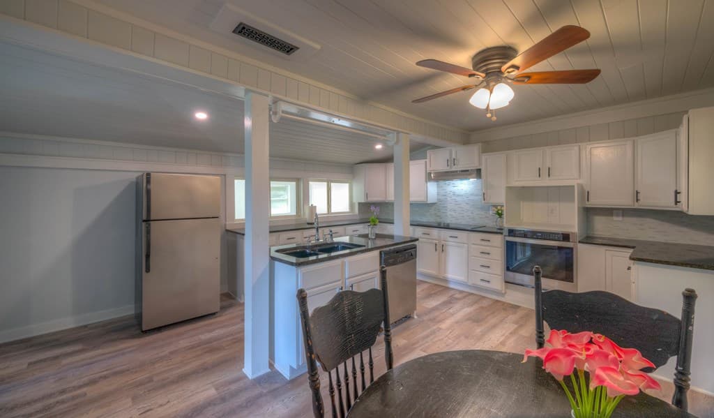 849 Valley River Avenue, Murphy NC 28906 - Photo