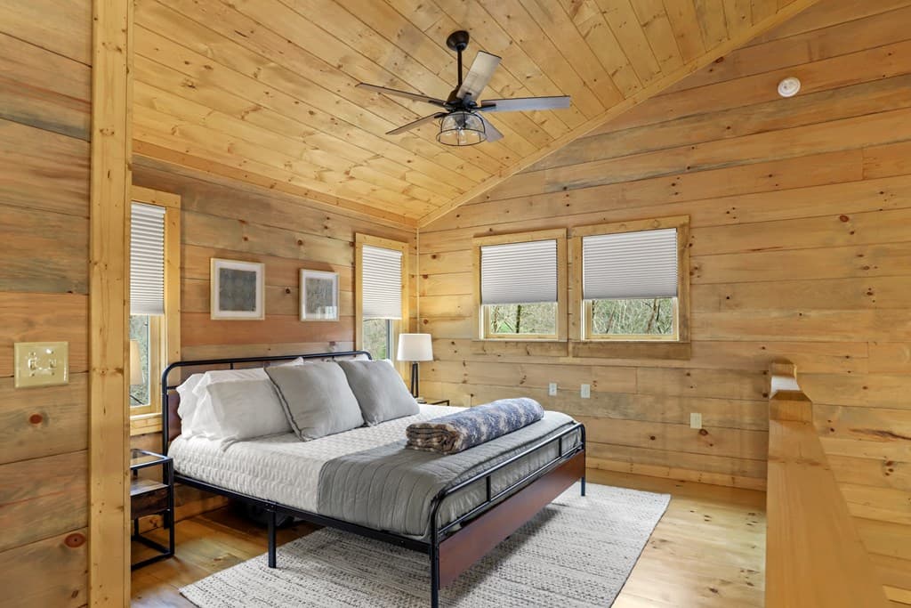 187 Cashes Valley Lane, Cherry Log GA 30522 - Photo