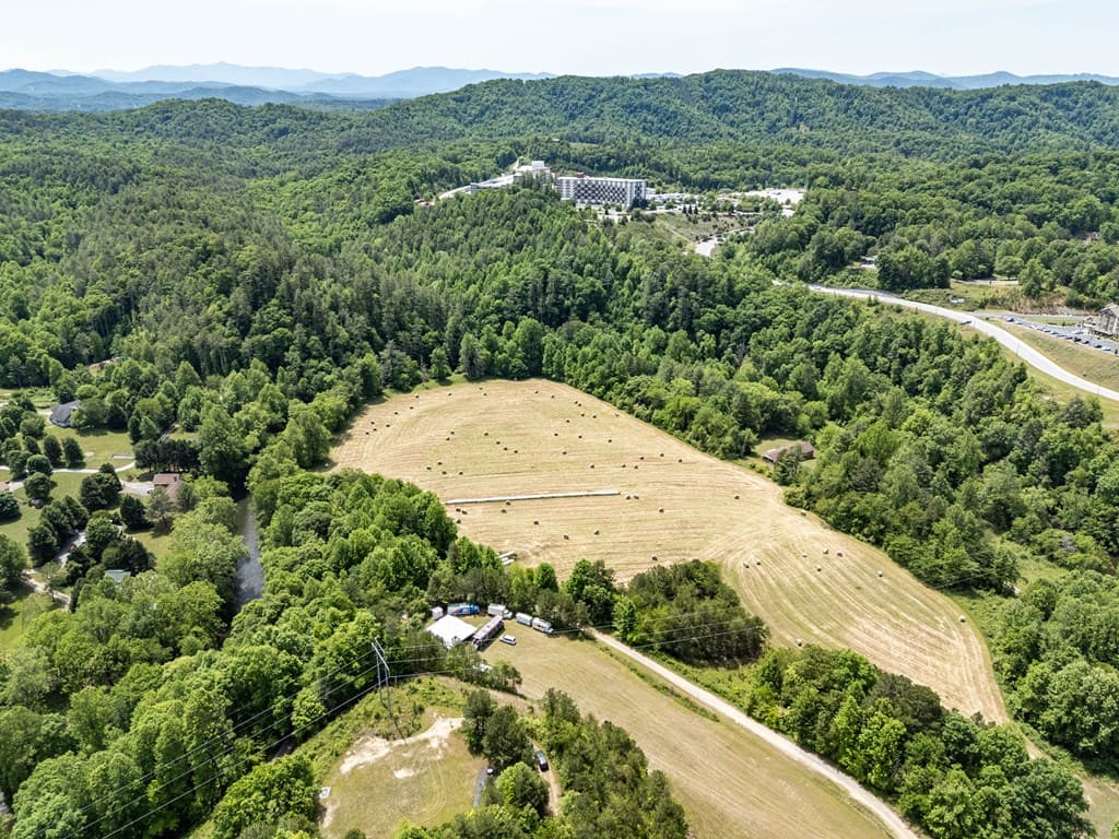 3674 Us 19, Marble NC 28905 - Photo
