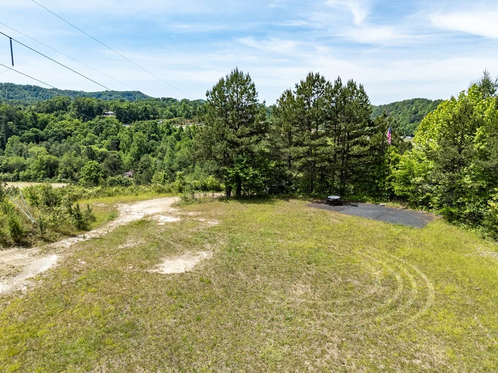 3674 Us 19, Marble NC 28905 - Photo