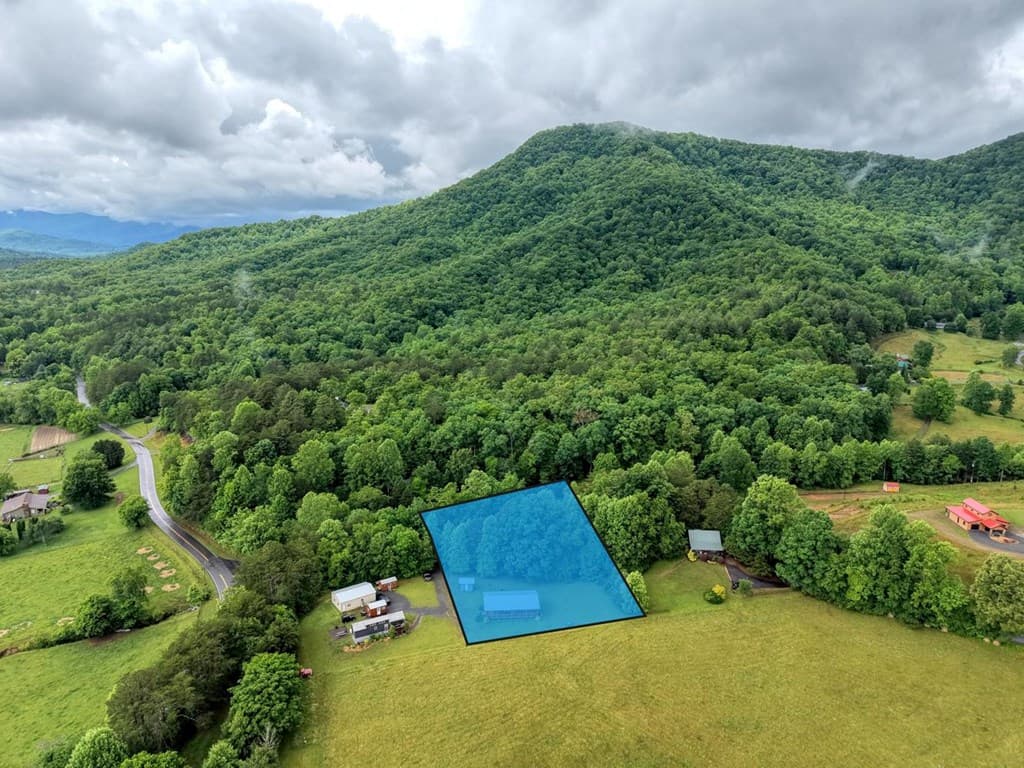 568 Parks Road, Hiawassee GA 30546 - Photo