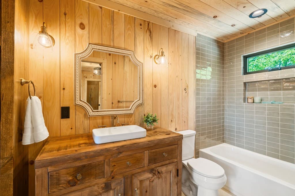 11758 Chatsworth Hwy, Ellijay GA 30540 - Photo