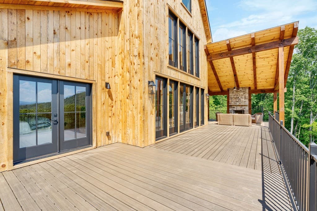 11758 Chatsworth Hwy, Ellijay GA 30540 - Photo