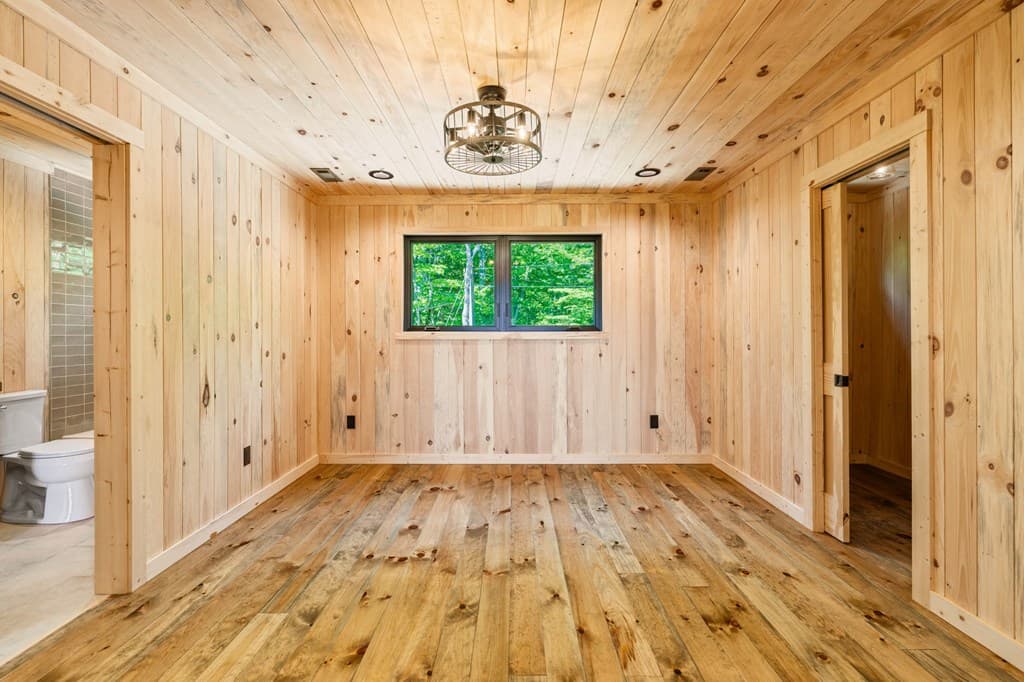 11758 Chatsworth Hwy, Ellijay GA 30540 - Photo