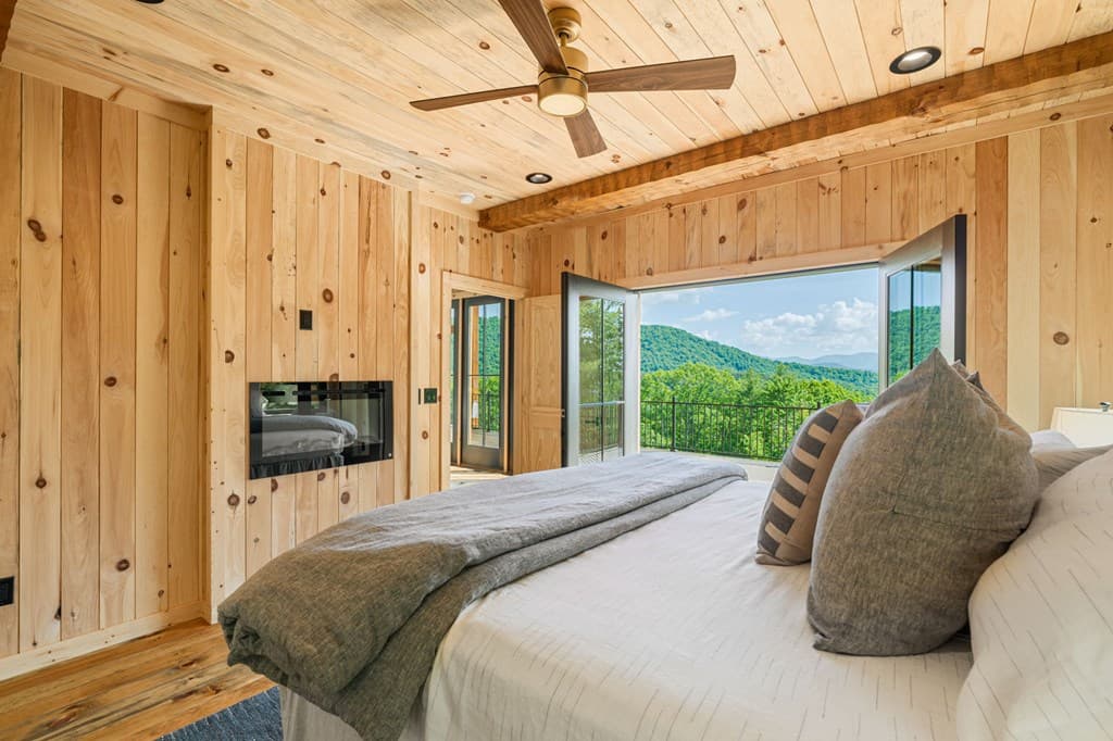 11758 Chatsworth Hwy, Ellijay GA 30540 - Photo