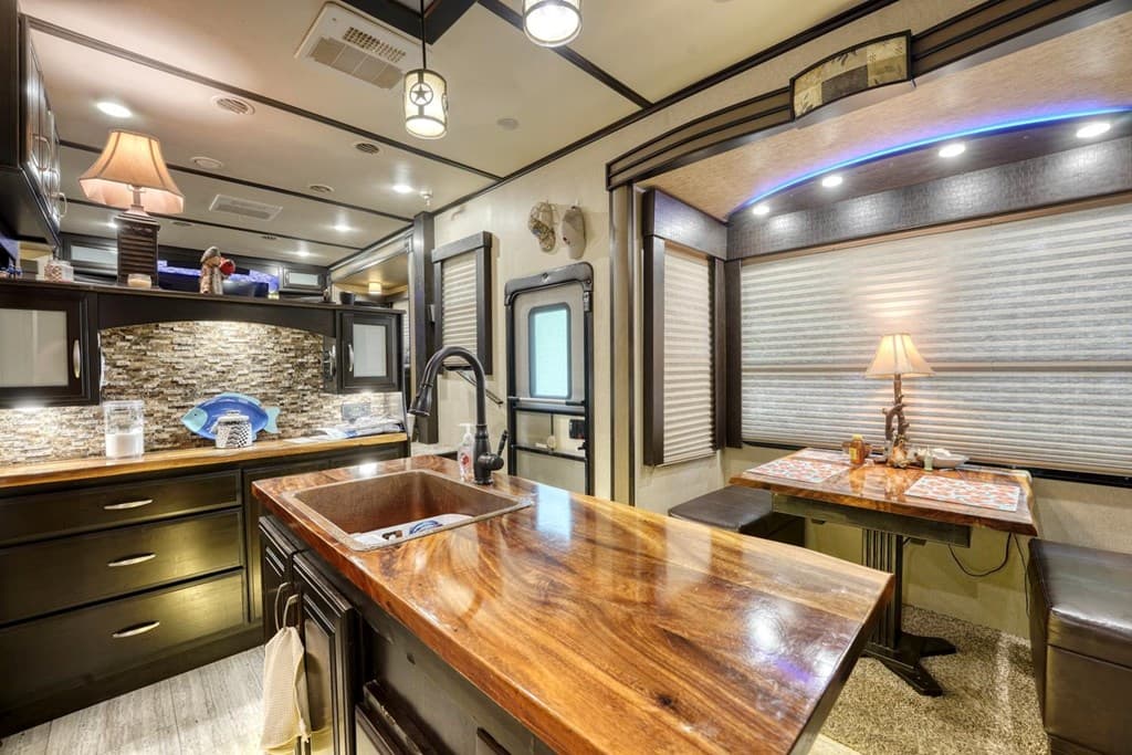 73 Moccasin Lane, Blairsville GA 30512 - Photo