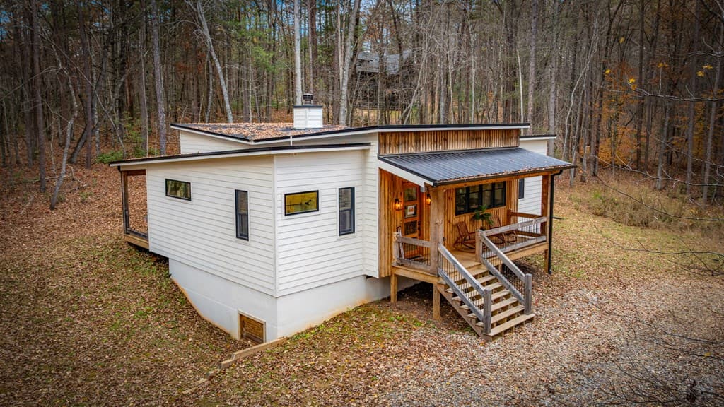 649 Lees Ride, Mccaysville GA 30555 - Photo