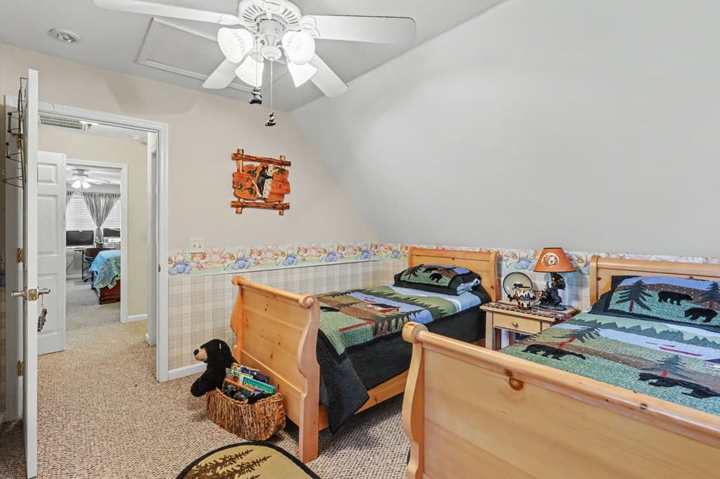 2255 Thunder Oak, Young Harris GA 30582 - Photo