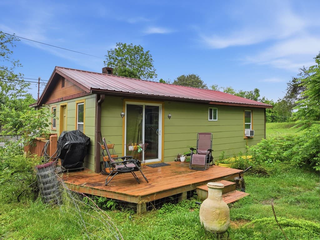 231 Ada Street, Blue Ridge GA 30513 - Photo