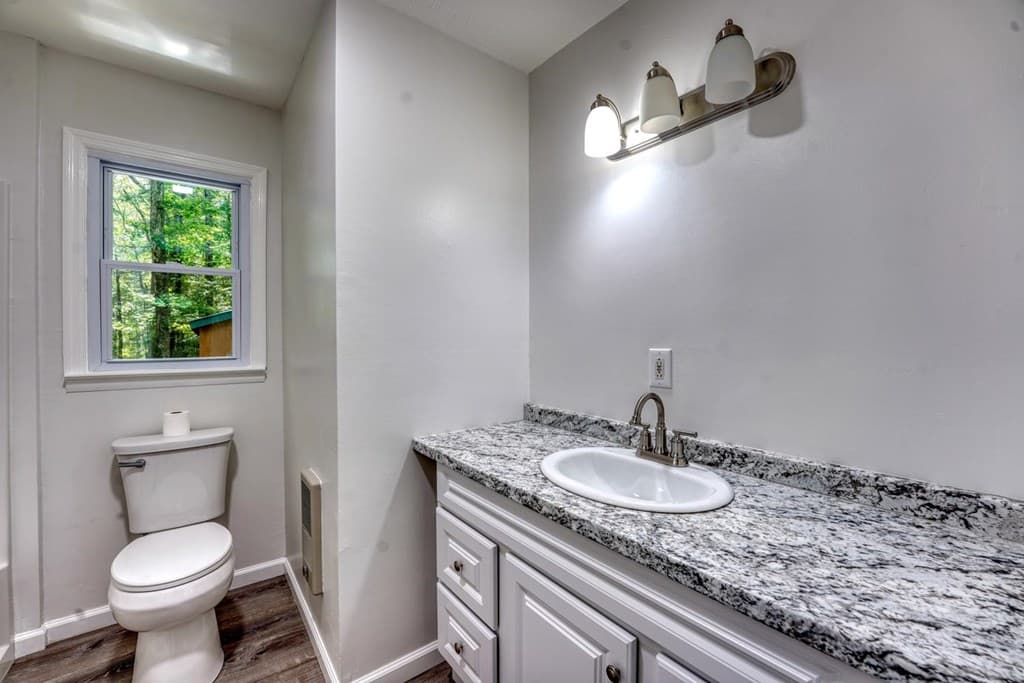 927 Paul Nicholson Road, Blairsville GA 30512 - Photo