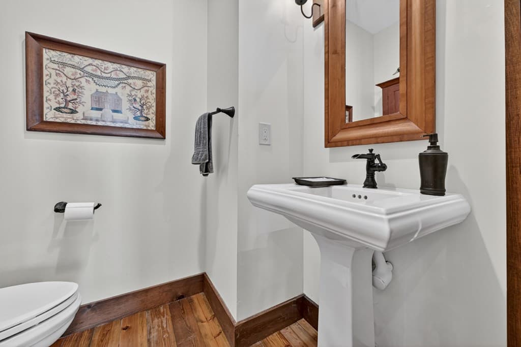 454 Genessee Path, Blue Ridge GA 30513 - Photo