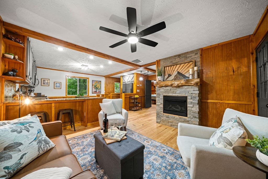 150 Summit Street, Ellijay GA 30540 - Photo