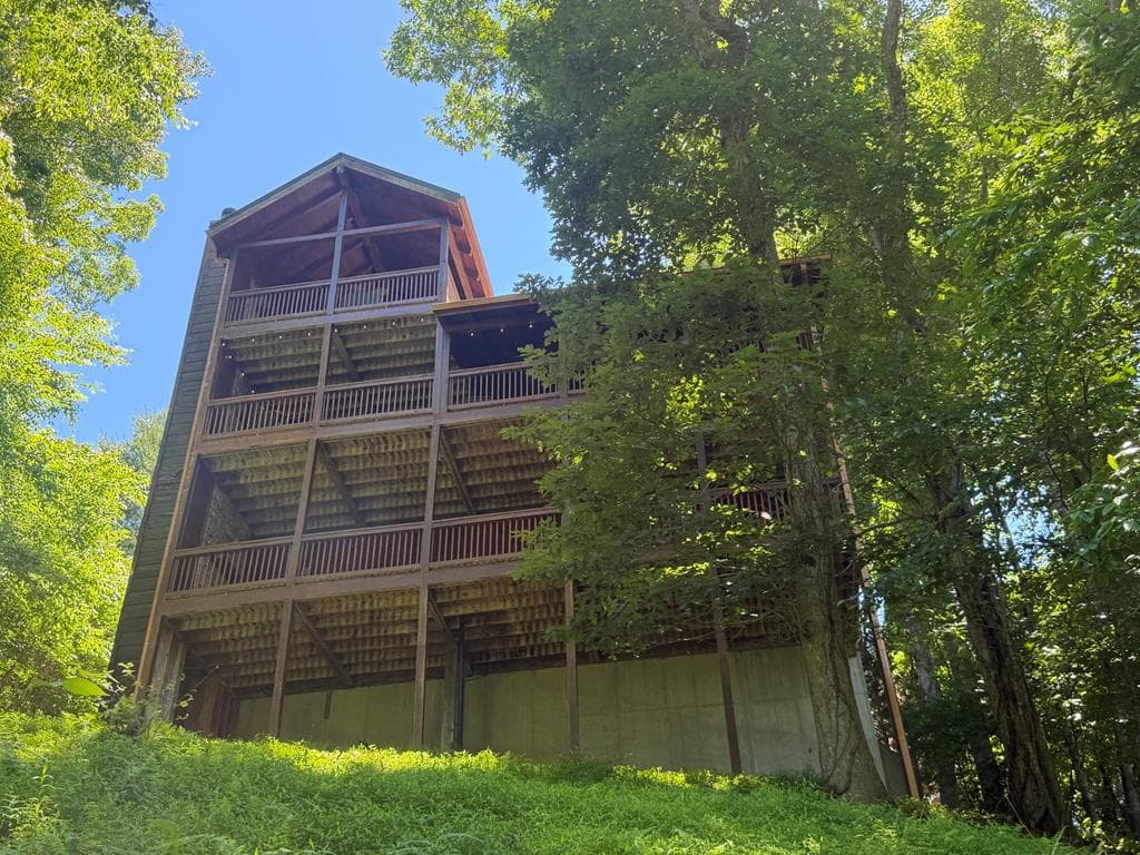 92 Fish Trap Road, Blue Ridge GA 30513 - Photo