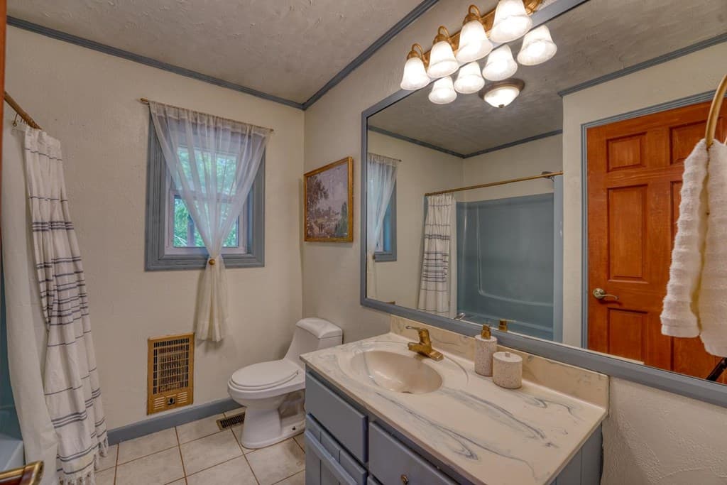 383 Sunrise Street, Murphy NC 28906 - Photo