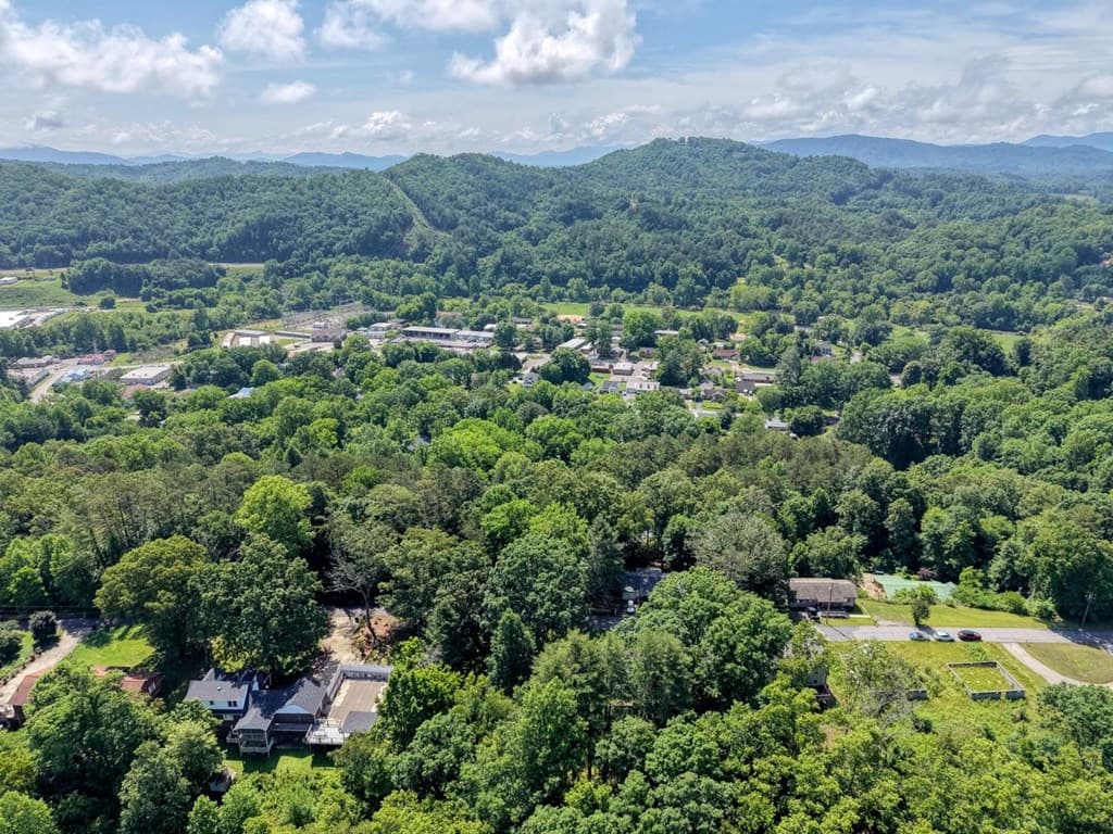 383 Sunrise Street, Murphy NC 28906 - Photo
