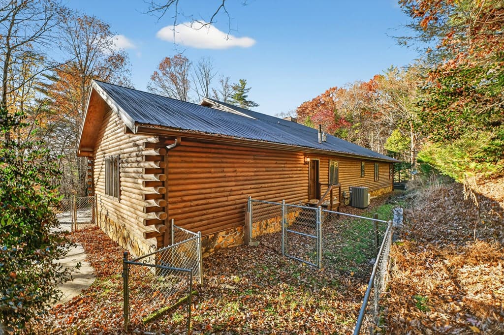 200 Lookiba Lane, Ellijay GA 30540 - Photo