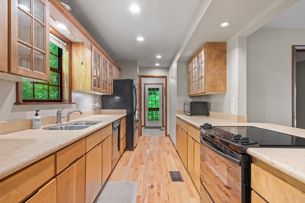 714 Pope Cove Trail, Hayesville NC 28904 - Photo