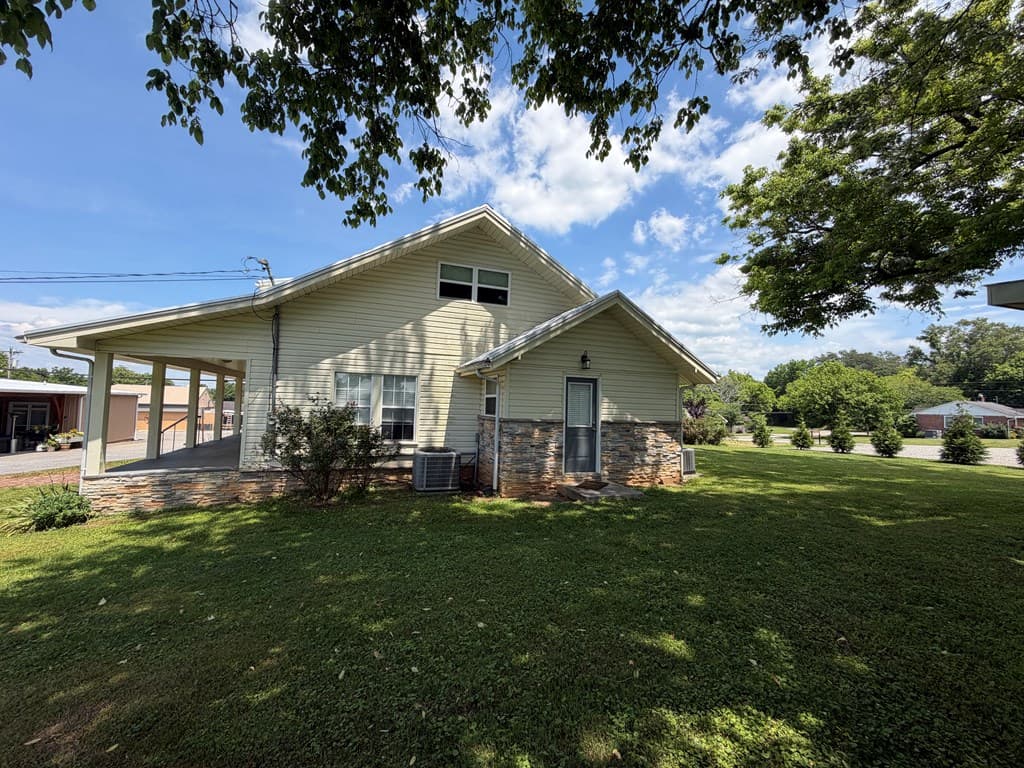 17 Town Square Road, Morganton GA 30560 - Photo