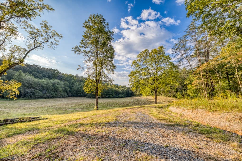 5664 Mobile Road, Blue Ridge GA 30513 - Photo