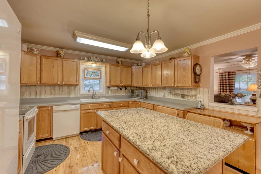 288 12 Point Road, Blairsville GA 30512 - Photo