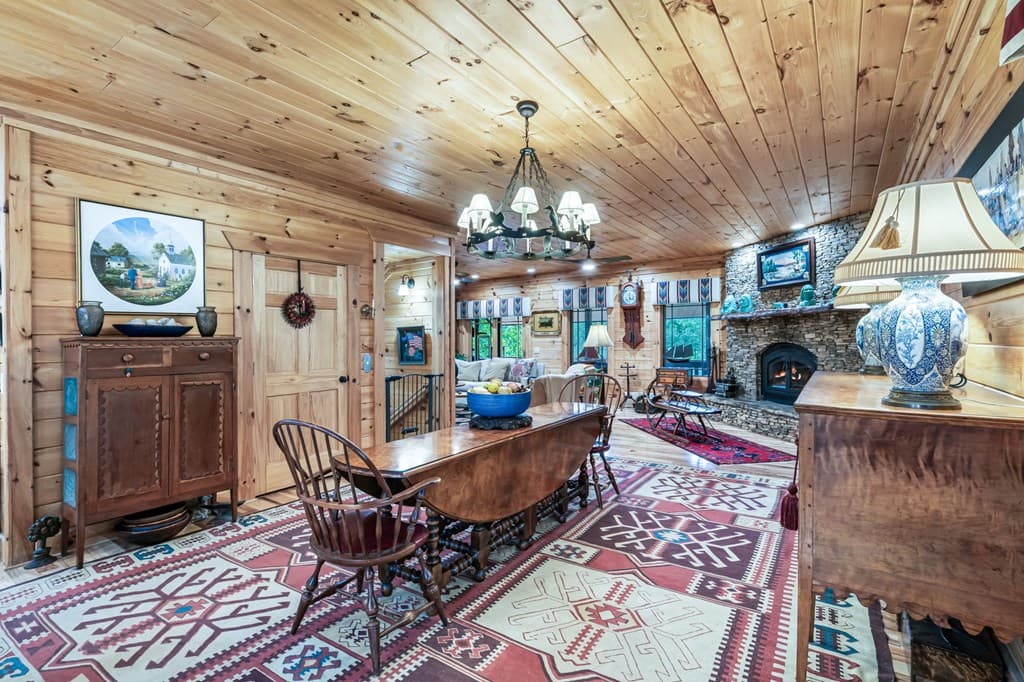 3383 Indian Springs Drive, Hiawassee GA 30546 - Photo