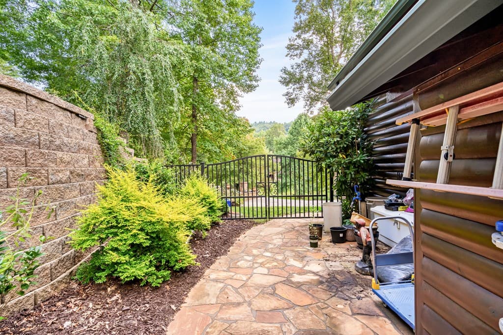 3383 Indian Springs Drive, Hiawassee GA 30546 - Photo
