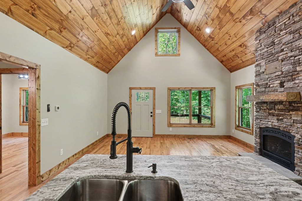 177 Poteete Creek Road, Blairsville GA 30512 - Photo